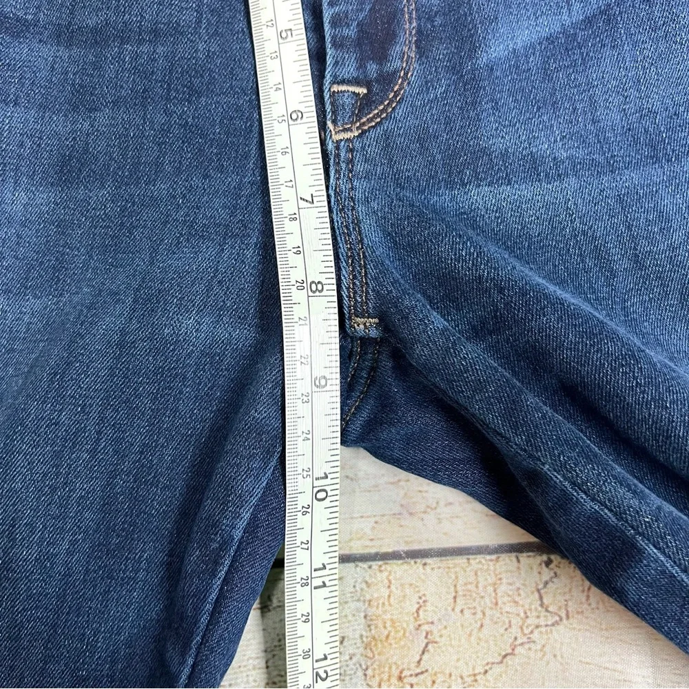 Diesel Women’s Doris-B Super Slim Bootcut Medium Wash Denim Jeans Size 29